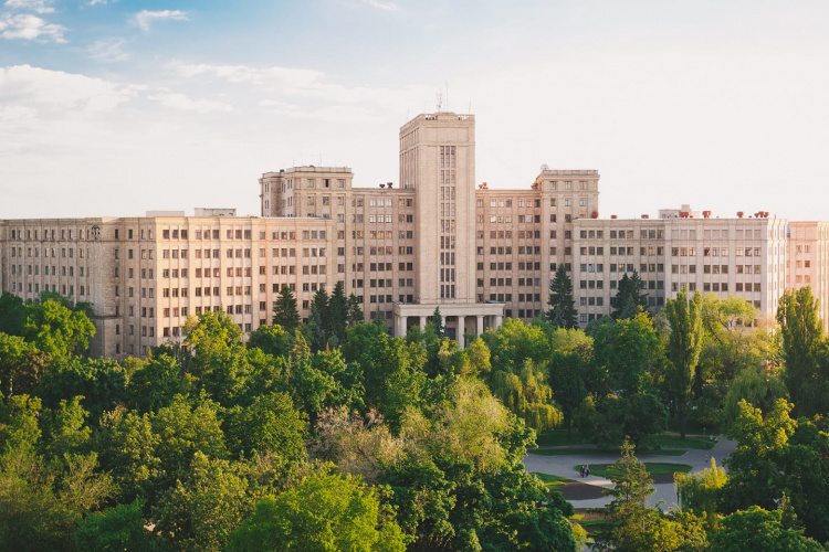 Наказ ректора "Про зміни в організації освітнього процесу у І семестрі 2021/2022 навчального року"